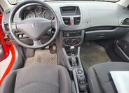 Peugeot 206 Hatchback 1,1 l 44 kw