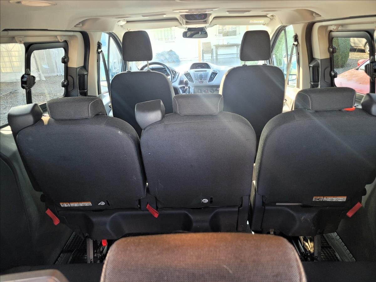 Ford Tourneo Custom MPV 2,0 l 125 kw