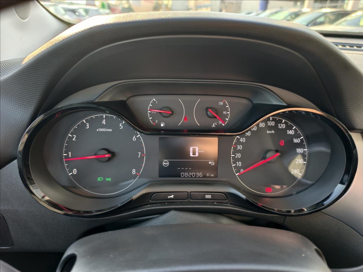 Opel Crossland SUV 1,2 l 60 kw