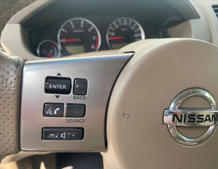 Nissan Pathfinder 13