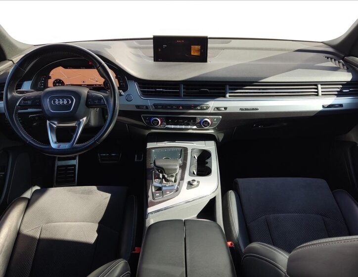 Audi Q7 SUV / Terénní 3,0 l 200 kw