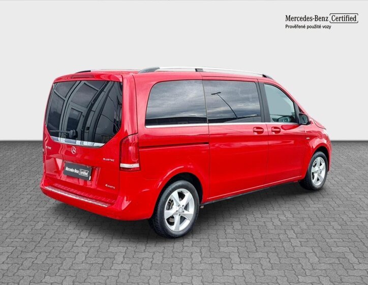 Mercedes-Benz Třídy V MPV 2,1 l 140 kw