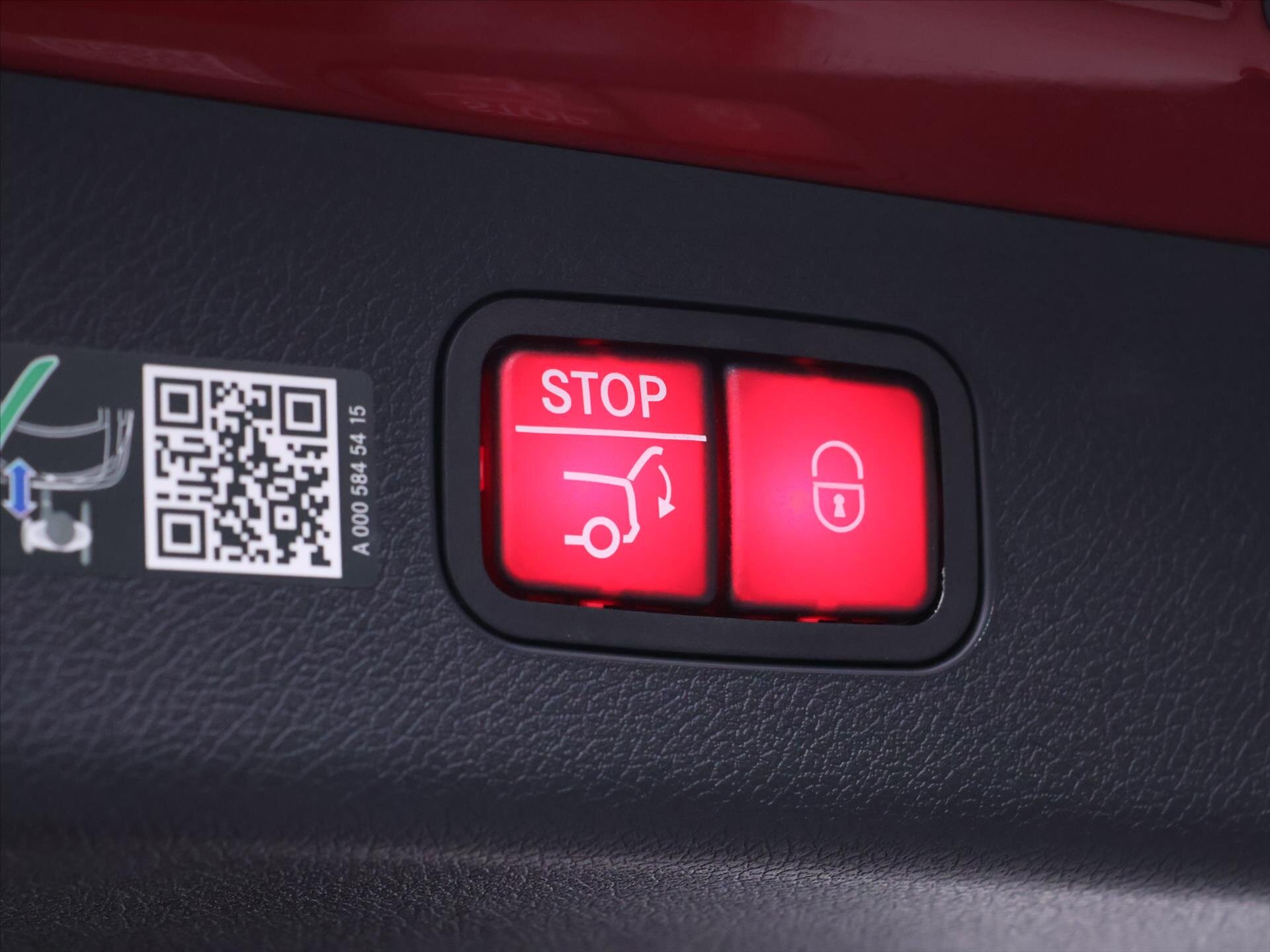 Mercedes-Benz Třídy E Kombi 2,0 l 145 kw