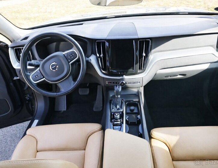 Volvo XC60 SUV / Terénní 0,0 140 kw