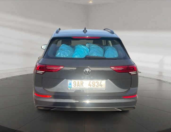 Volkswagen Golf Kombi 999,0 81 kw