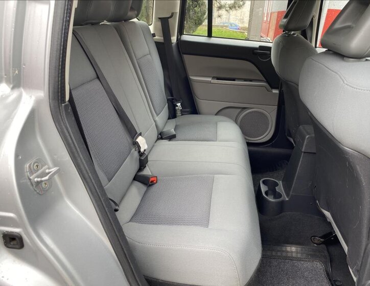 Jeep Compass SUV 2,0 l 103 kw