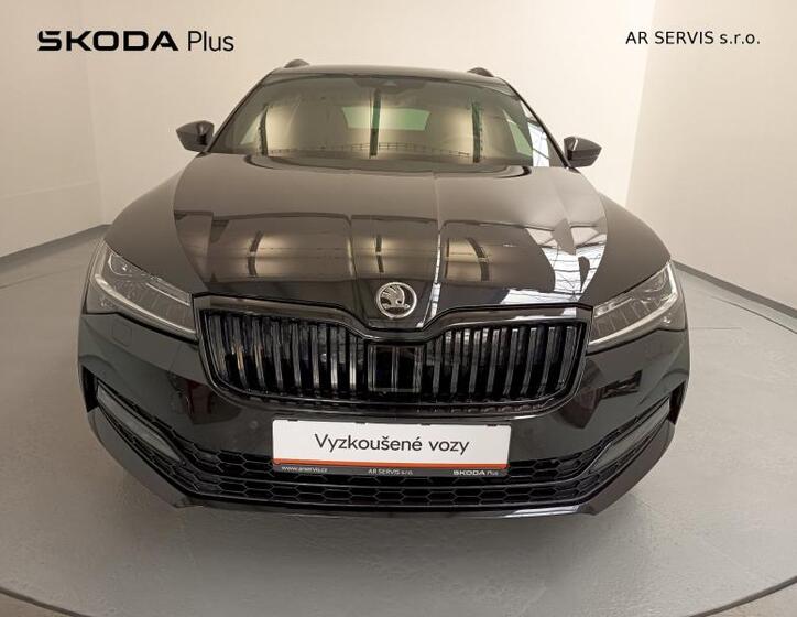 Škoda Superb 4