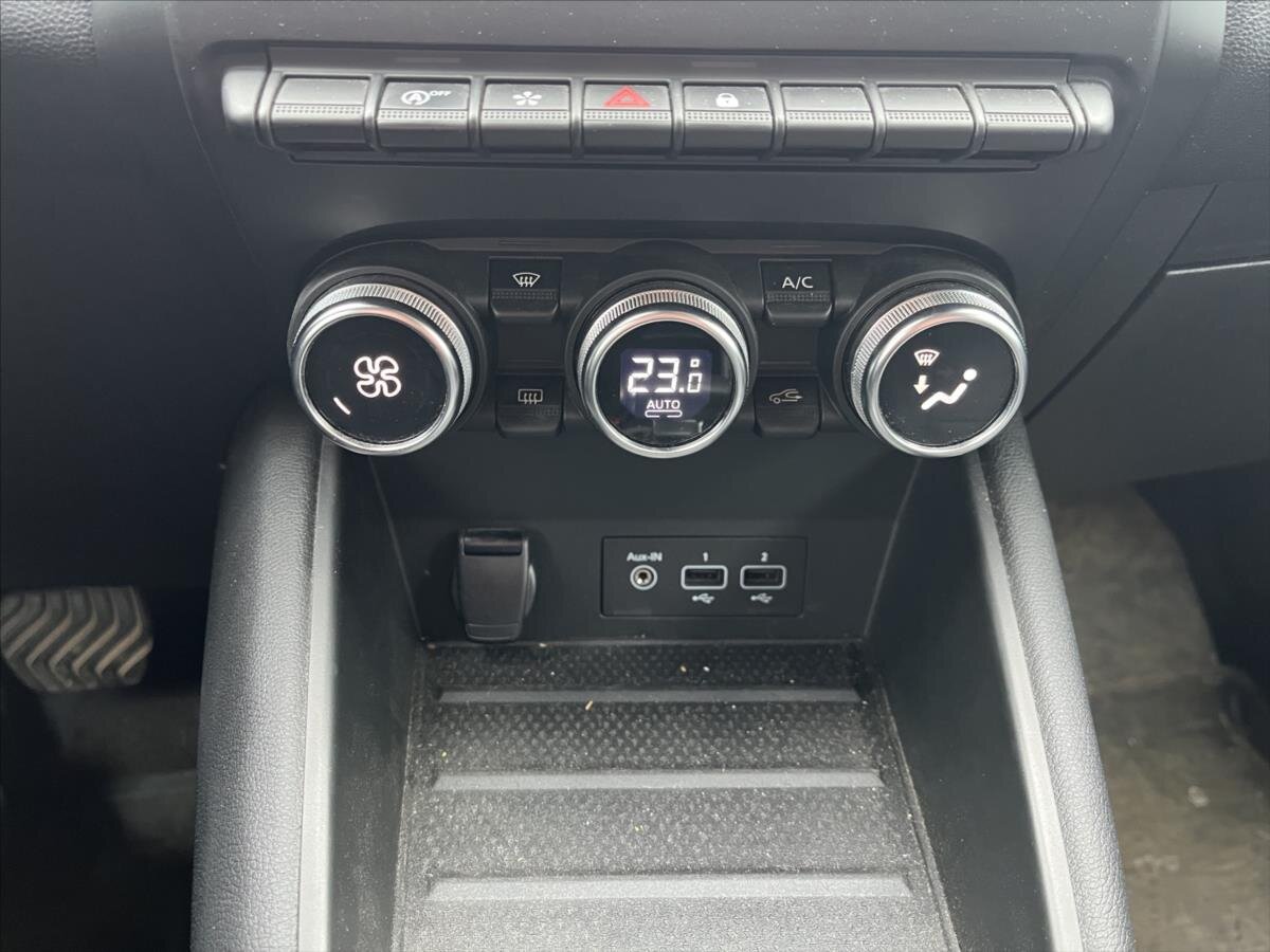 Renault Captur SUV / Terénní 1,3 l 96 kw