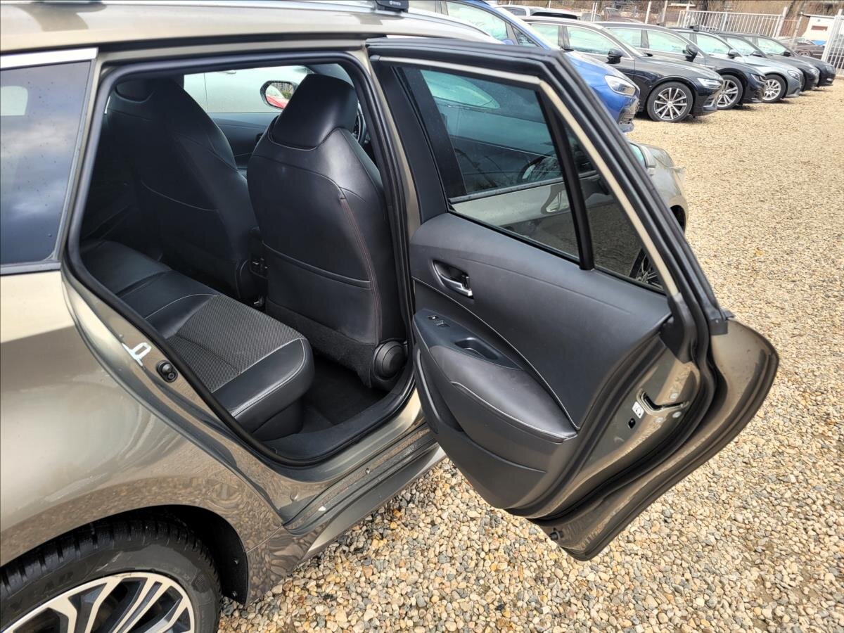 Toyota Corolla Kombi 1,8 l 72 kw