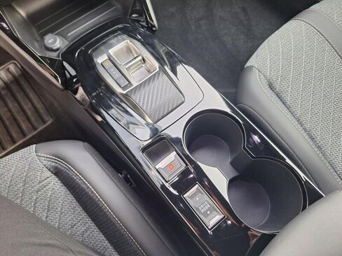 Peugeot 2008 SUV / Terénní 1,2 l 74 kw