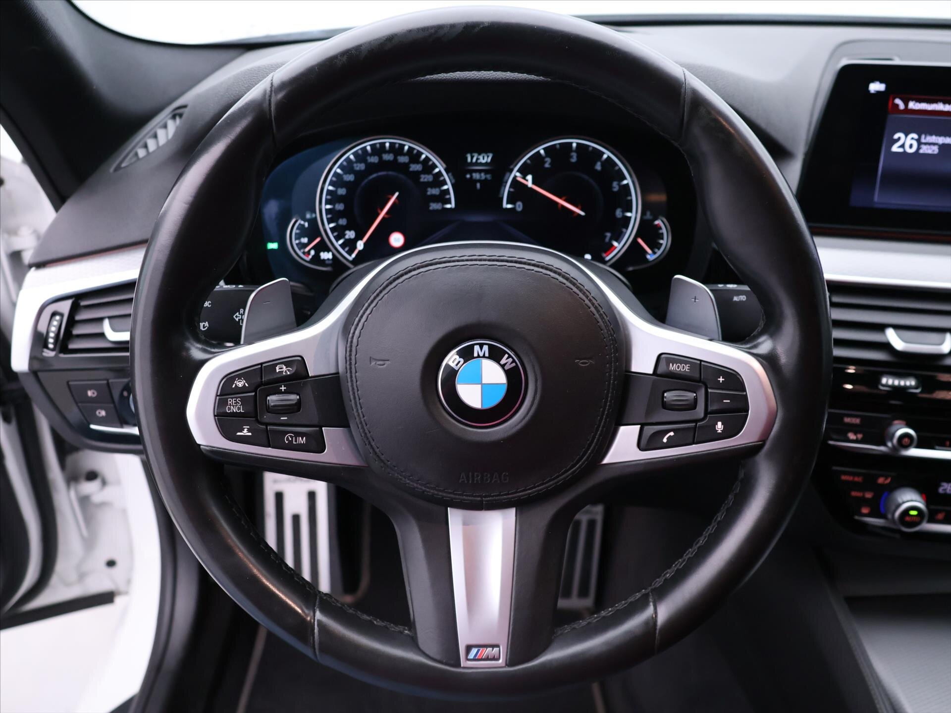 BMW Řada 5 Sedan / Limuzína 3,0 l 250 kw