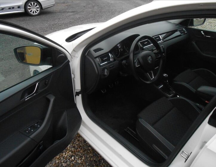 Škoda Rapid Hatchback 1,6 l 85 kw