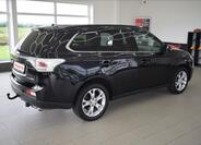 Mitsubishi Outlander 6