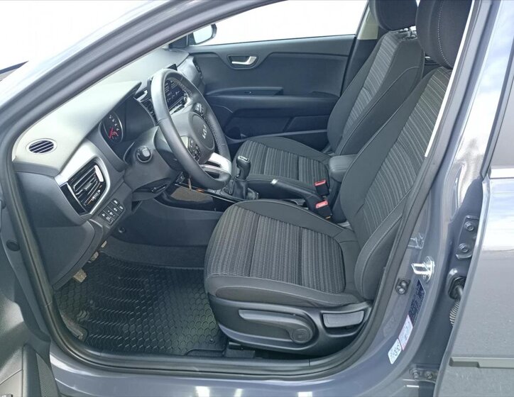 KIA Stonic Hatchback 998,0 73 kw