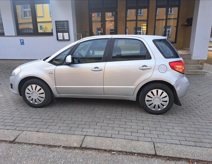 Suzuki SX4 5