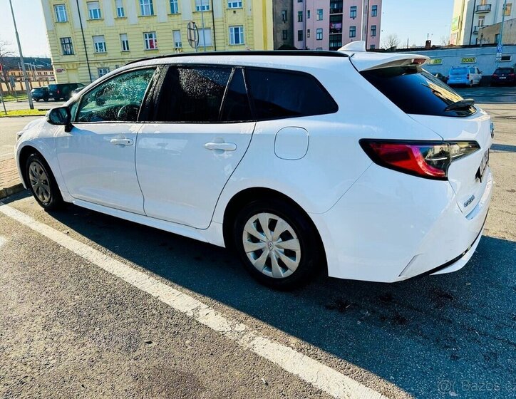 Toyota Corolla Kombi 0,0 90 kw