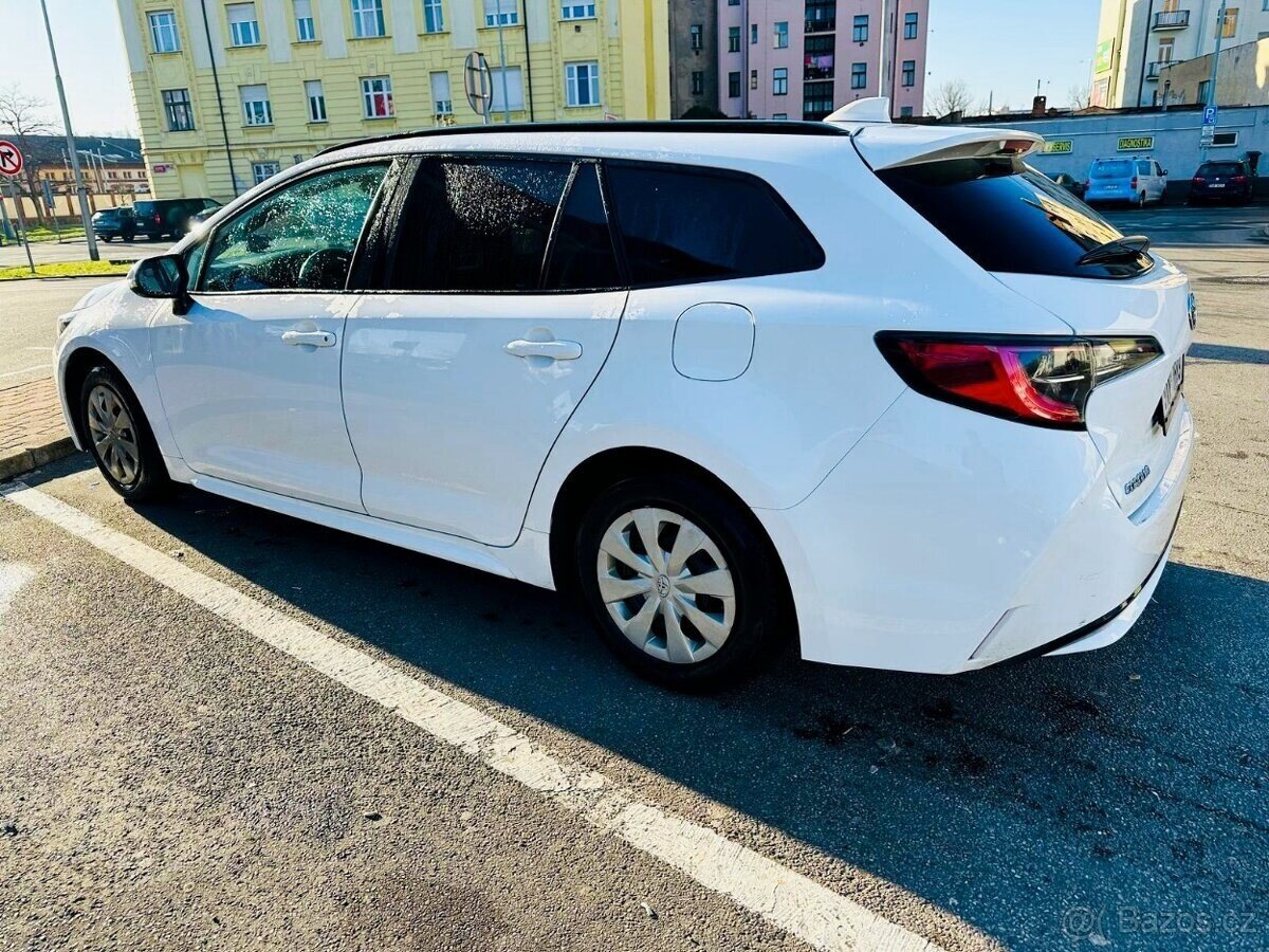 Toyota Corolla Kombi 0,0 90 kw