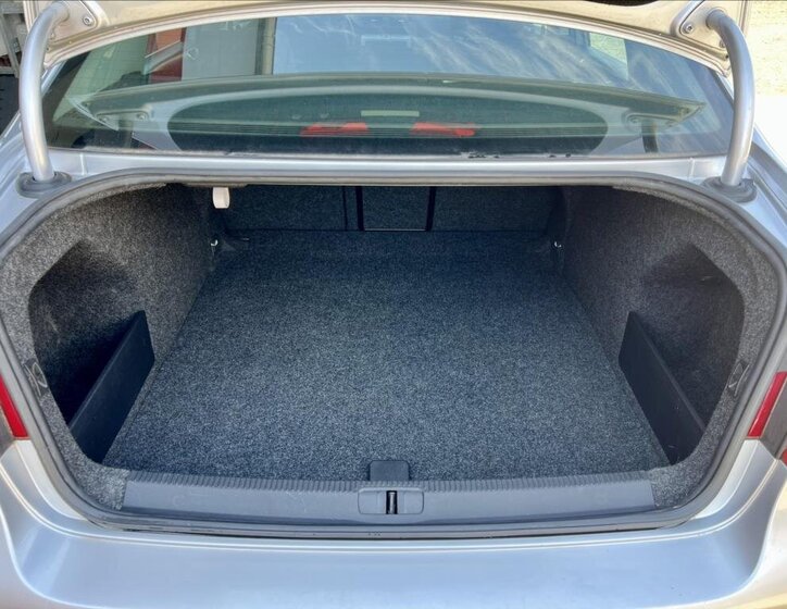 Volkswagen Passat Sedan 2,0 l 110 kw