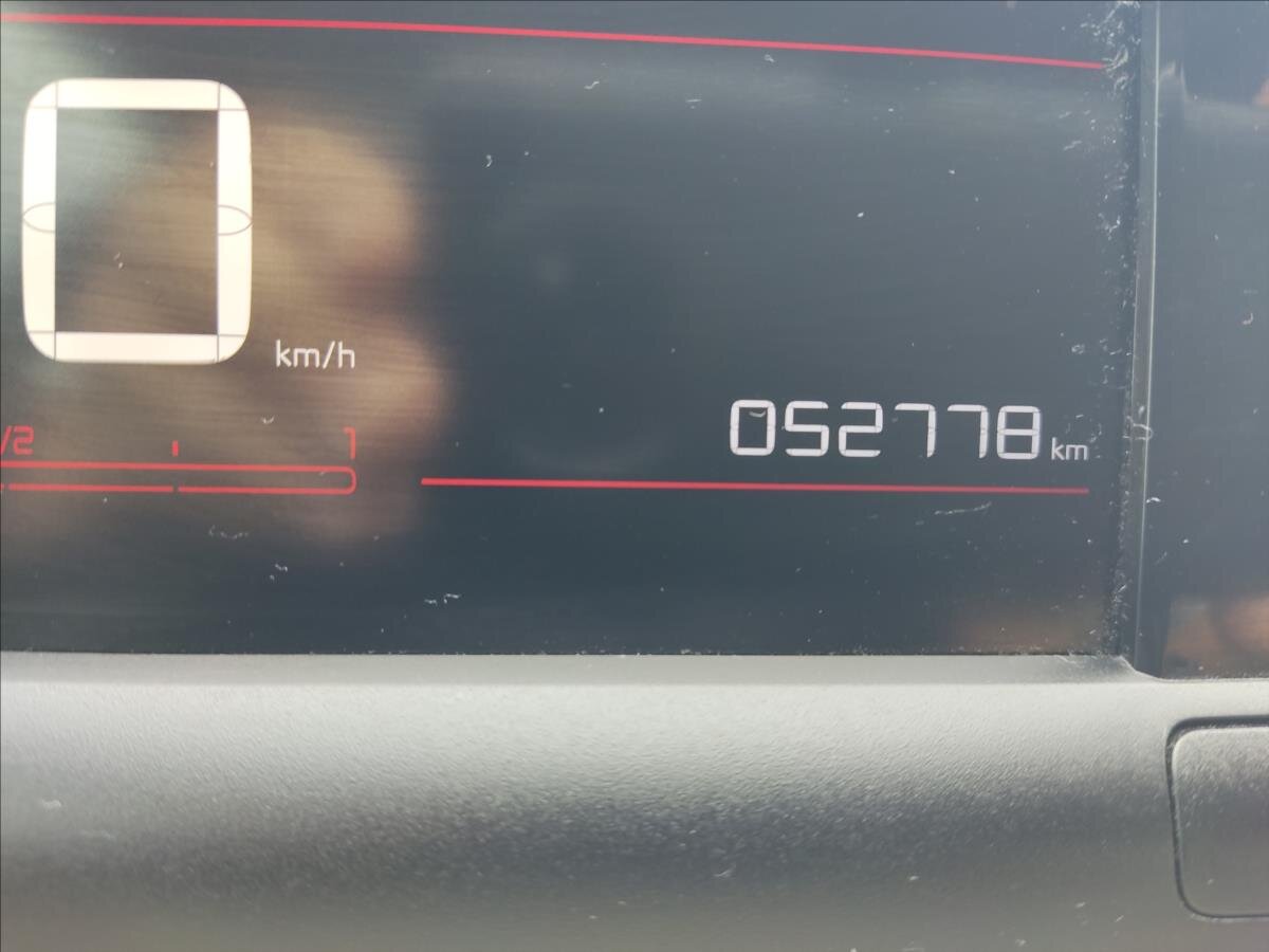 Citroën C4 Cactus Hatchback 1,2 l 81 kw