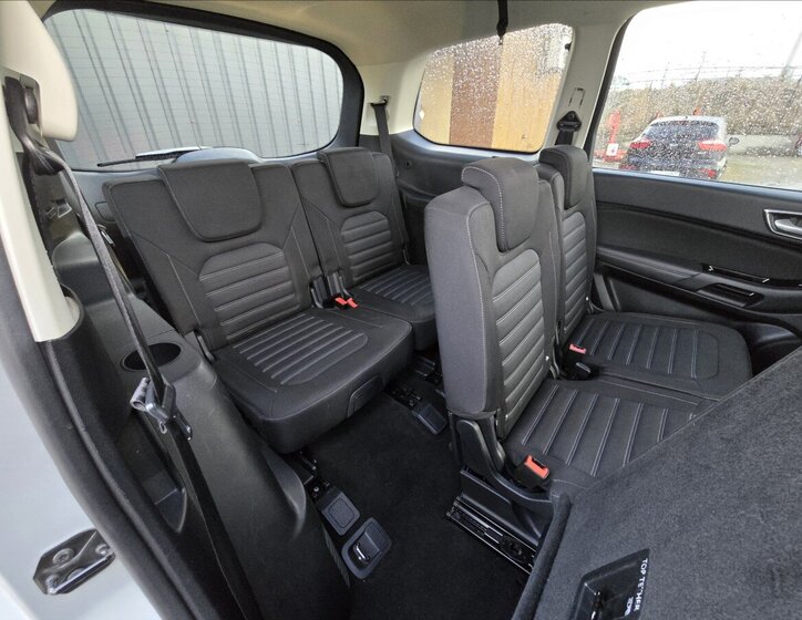 Ford Galaxy MPV 2,0 l 110 kw