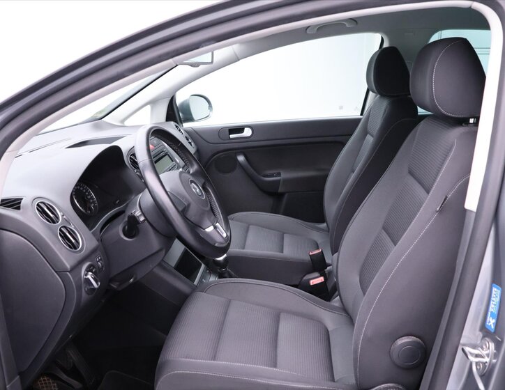 Volkswagen Golf Plus 11