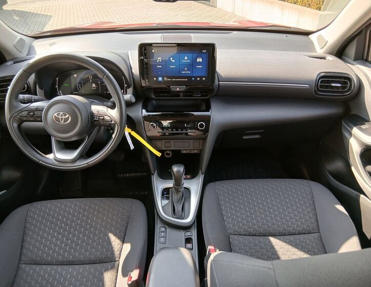 Toyota Yaris Cross SUV / Terénní 1,5 l 68 kw