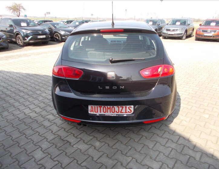 Seat Leon Hatchback 1,4 l 92 kw