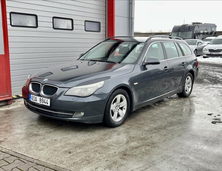 BMW Řada 5 Kombi 2,0 l 120 kw