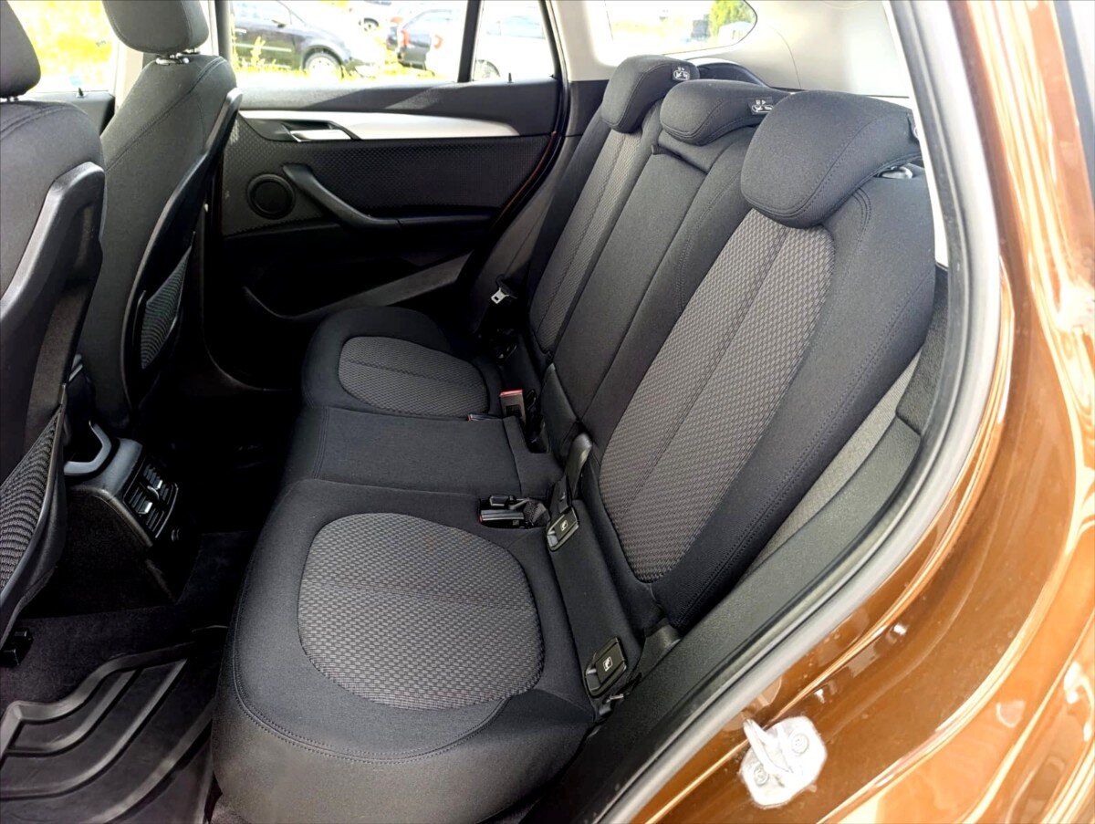 BMW X1 SUV / Terénní 2,0 l 110 kw