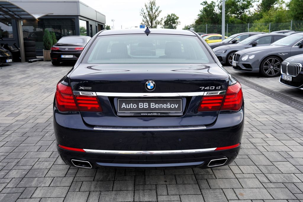BMW Řada 7