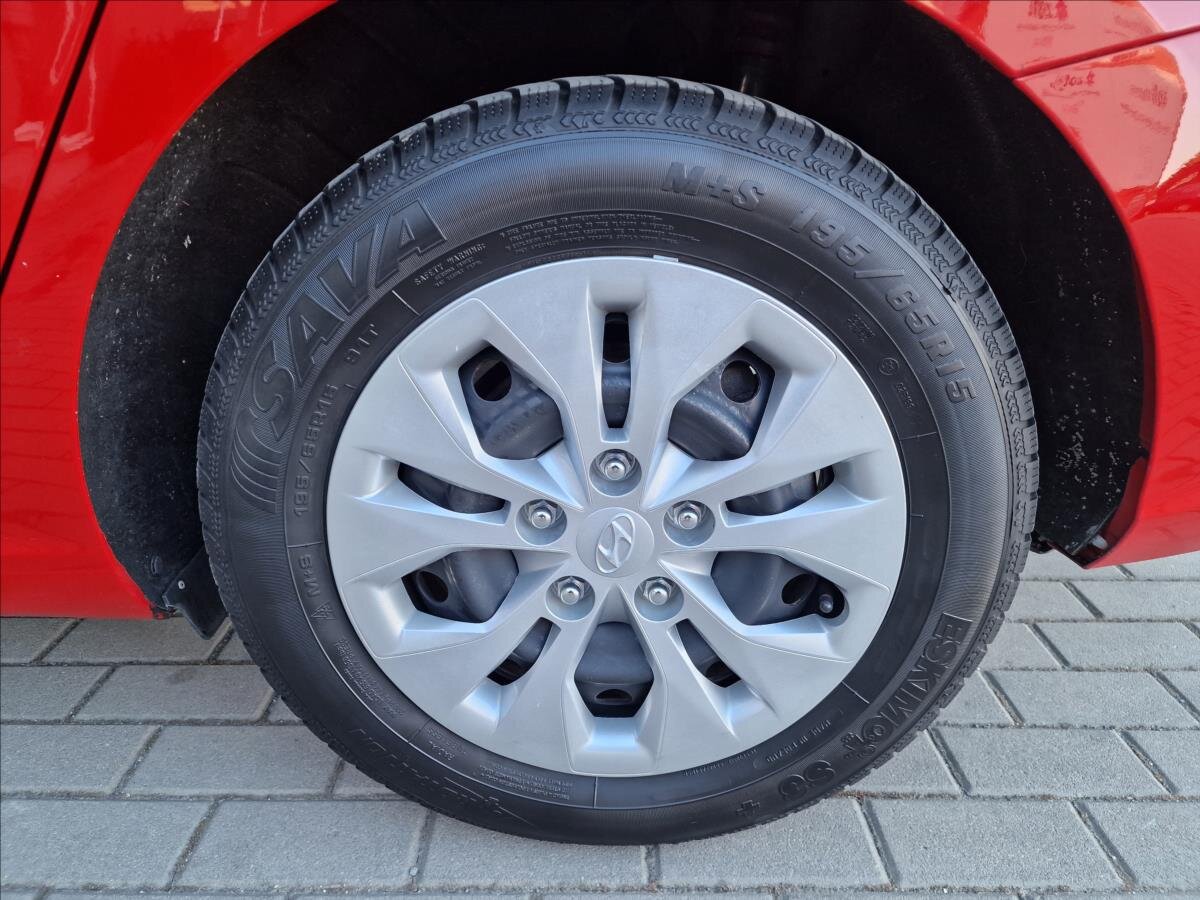 Hyundai i30 Kombi 998,0 88 kw