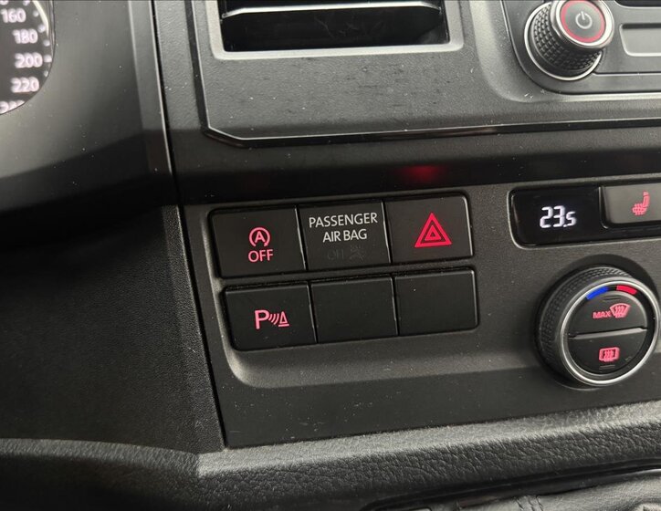 Volkswagen Caravelle Kombi 2,0 l 110 kw