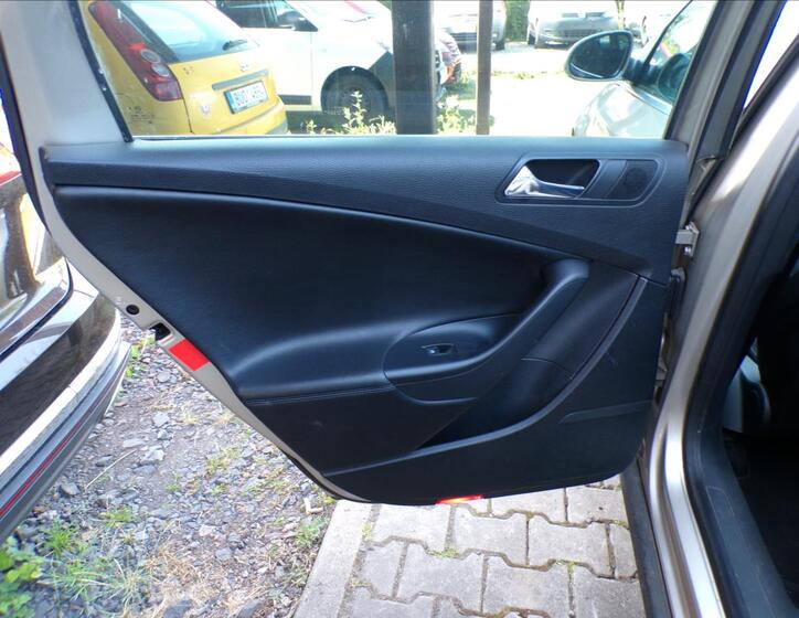 Volkswagen Passat 19