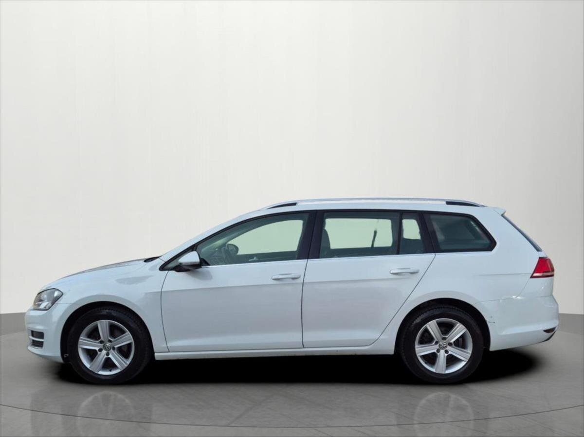 Volkswagen Golf Kombi 1,6 l 77 kw
