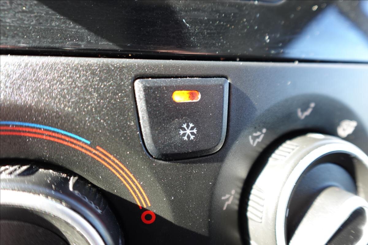 Peugeot Boxer Ostatní 2,2 l 121 kw