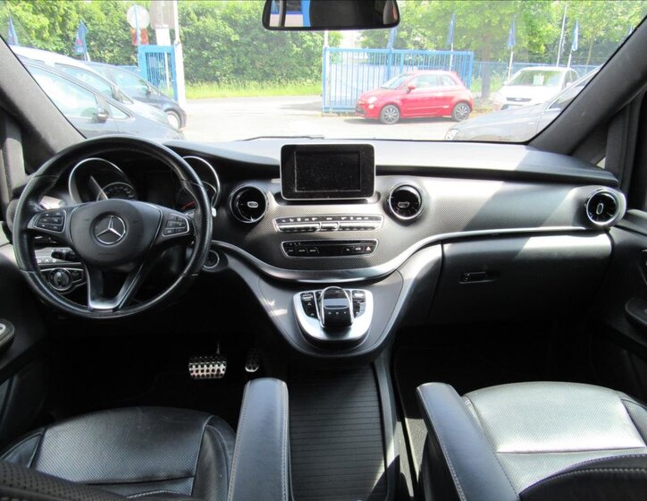 Mercedes-Benz Třídy V 11