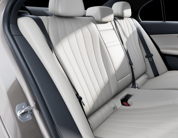 Mercedes-Benz Třídy E 7