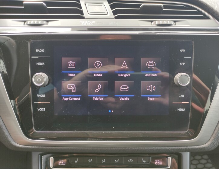 Volkswagen Touran 11