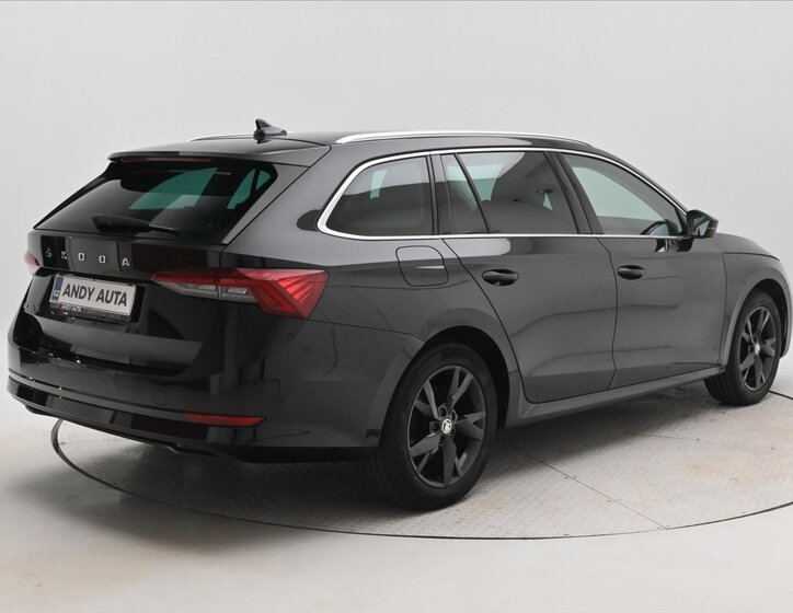 Škoda Octavia Kombi 2,0 l 110 kw