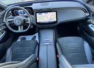 Mercedes-Benz Třídy E 22