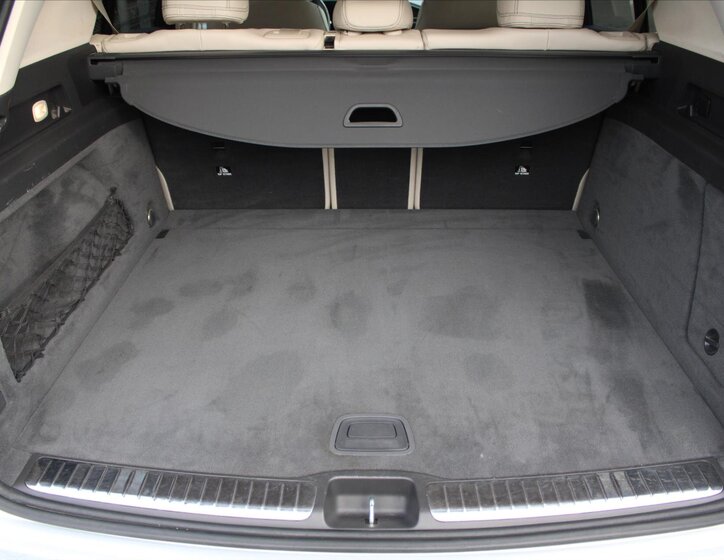 Mercedes-Benz GLE 12