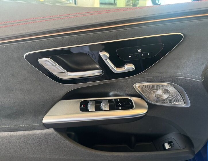 Mercedes-Benz EQE Sedan / Limuzína 0,0 350 kw