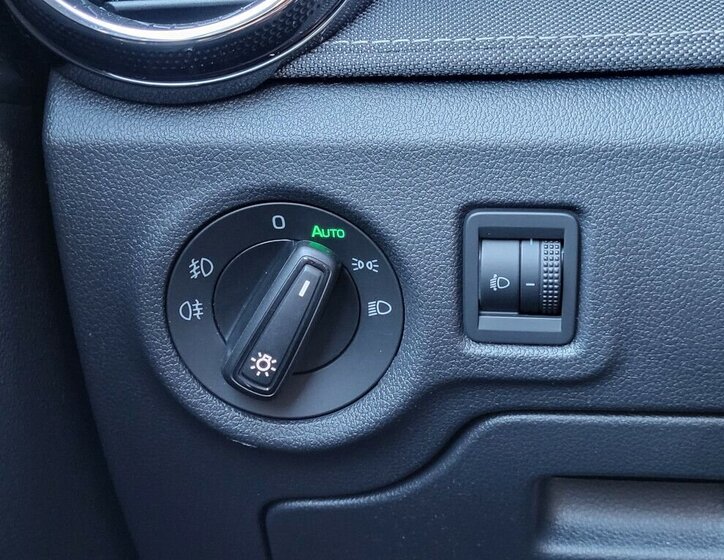 Škoda Fabia Hatchback 999,0 70 kw