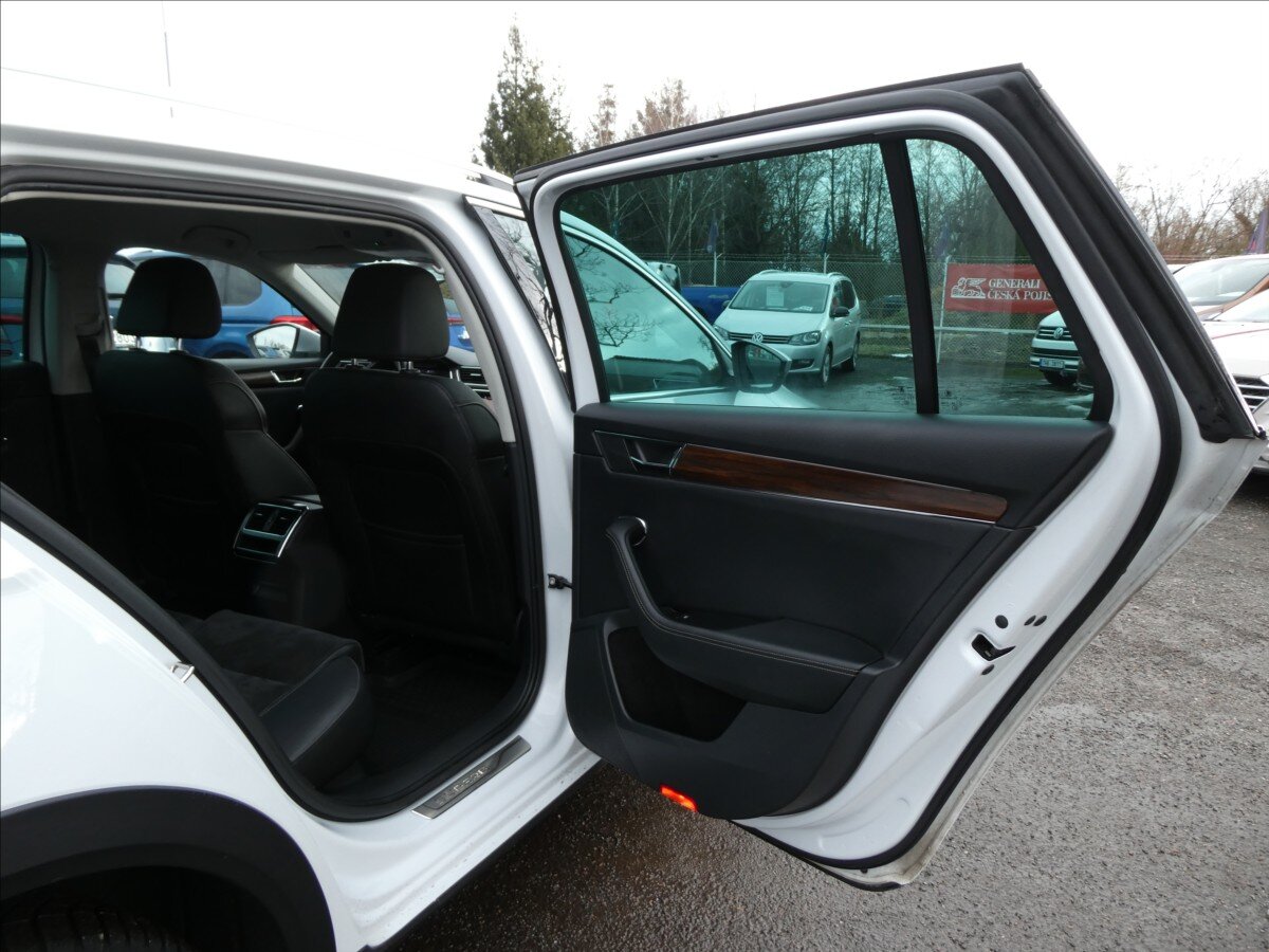 Škoda Superb Kombi 2,0 l 147 kw
