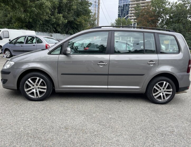 Volkswagen Touran MPV 2,0 l 80 kw