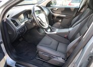Volvo XC60 SUV 2,4 l 158 kw