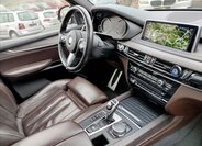 BMW X5 SUV 3,0 l 280 kw