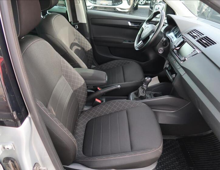 Škoda Fabia 13