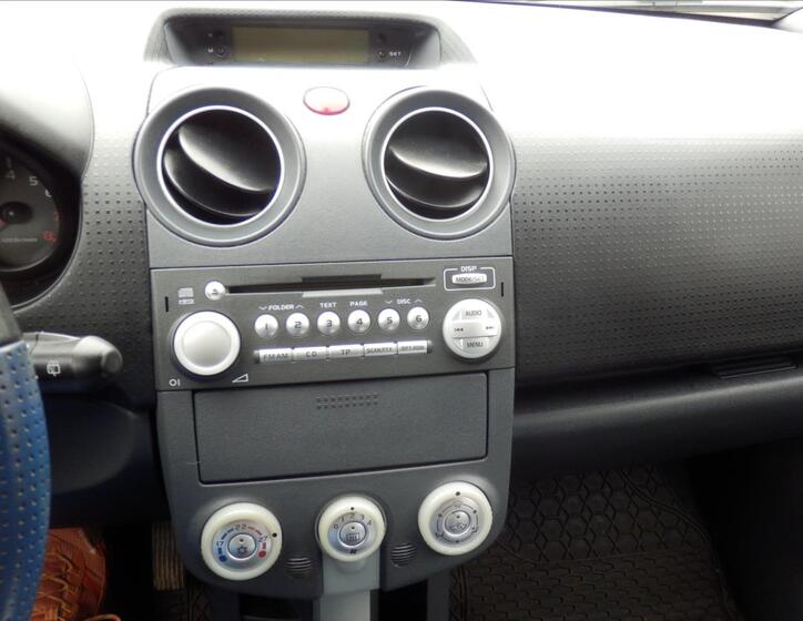 Mitsubishi Colt 6
