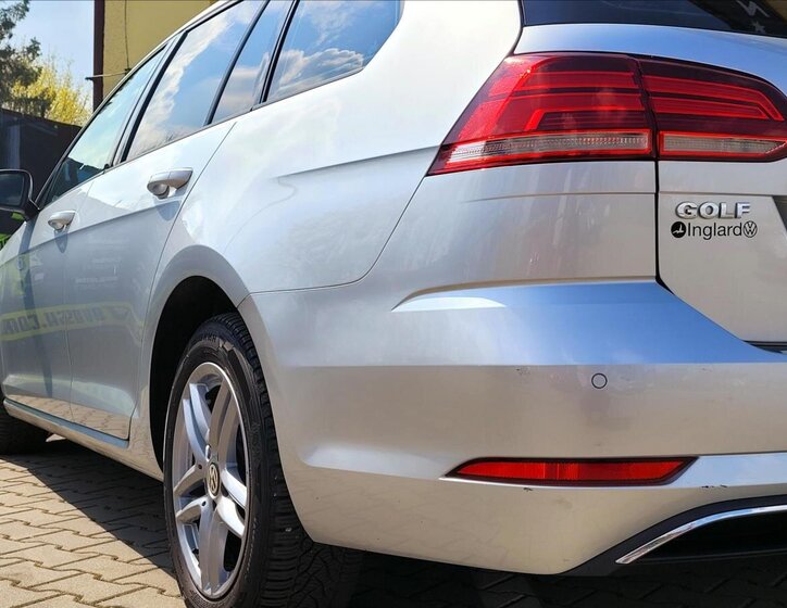 Volkswagen Golf Kombi 1,6 l 85 kw